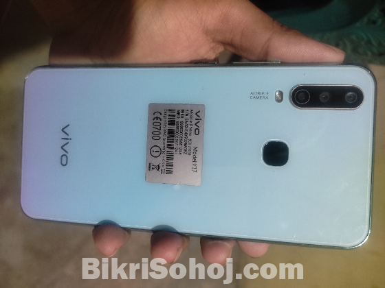 Vivo y 17